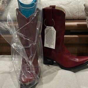 COPY - Lane midi cowboy boot!